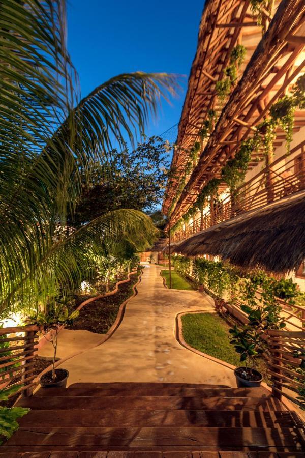 Tropical Suites By Mij Isla Holbox Buitenkant foto