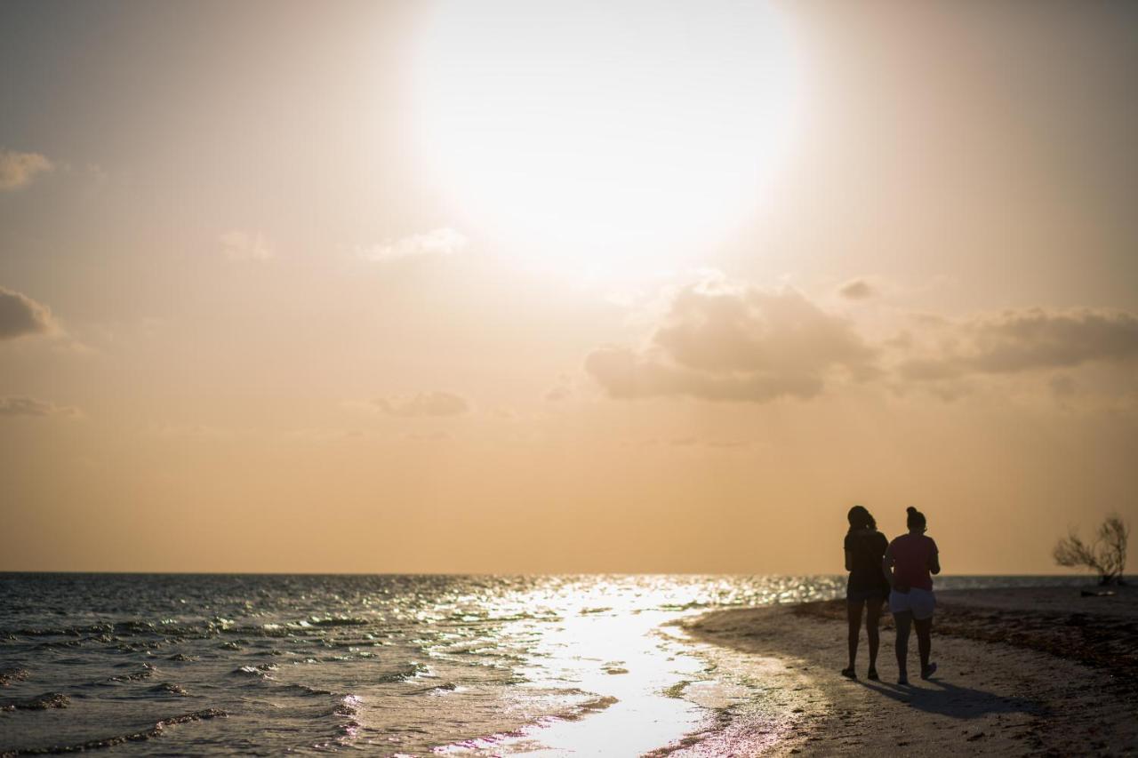 Tropical Suites By Mij Isla Holbox Buitenkant foto