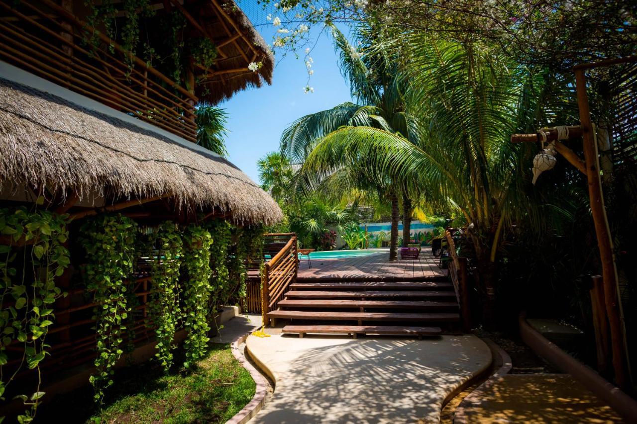 Tropical Suites By Mij Isla Holbox Buitenkant foto