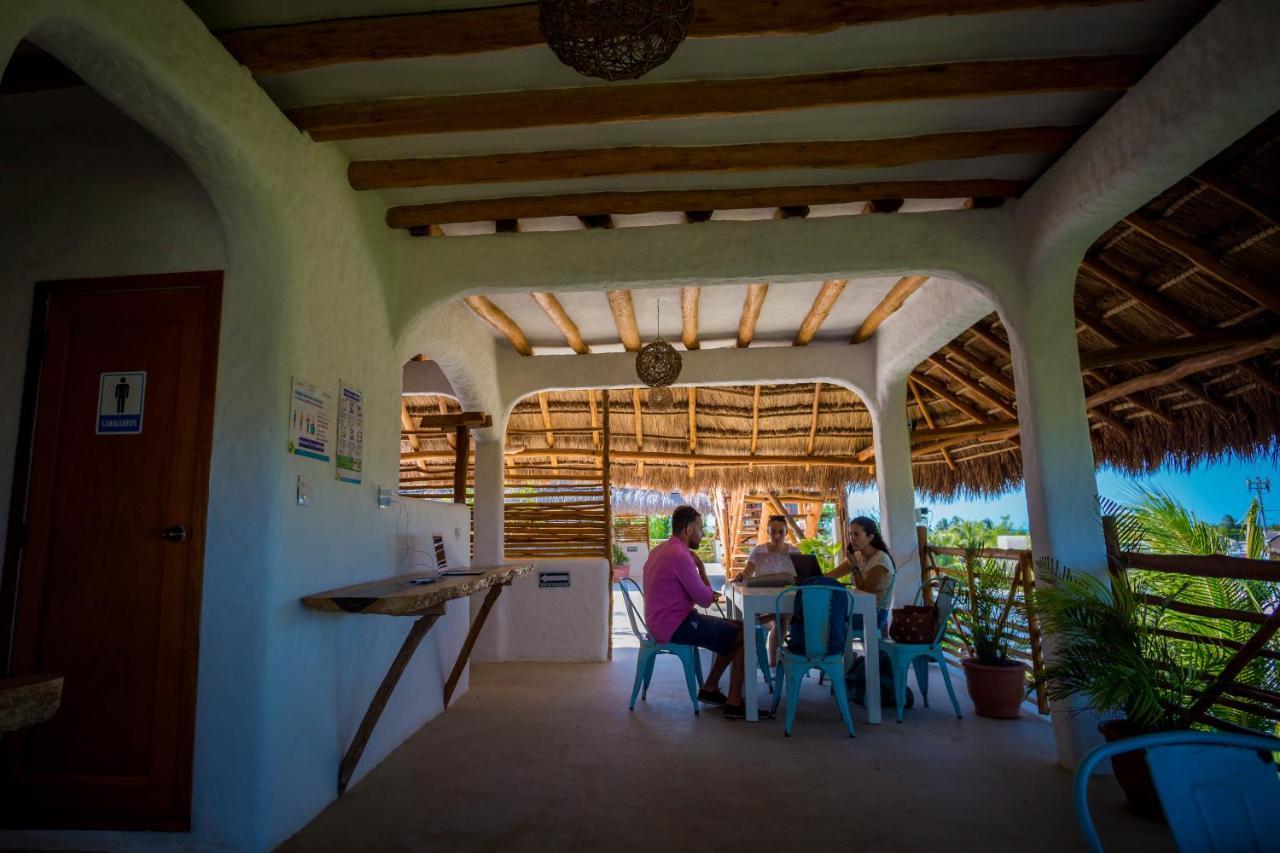 Tropical Suites By Mij Isla Holbox Buitenkant foto