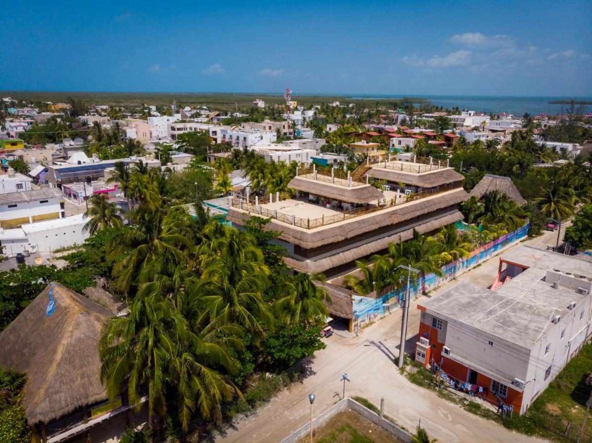 Tropical Suites By Mij Isla Holbox Buitenkant foto